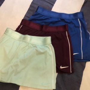 Lot of 3 Nike tennis skits
